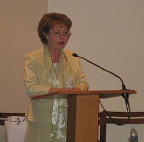 M�ire N� Annrach�in, Gl�r na nGael