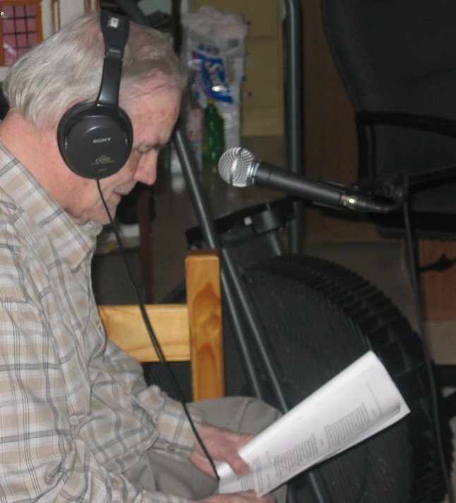 recording his poems, 2005
